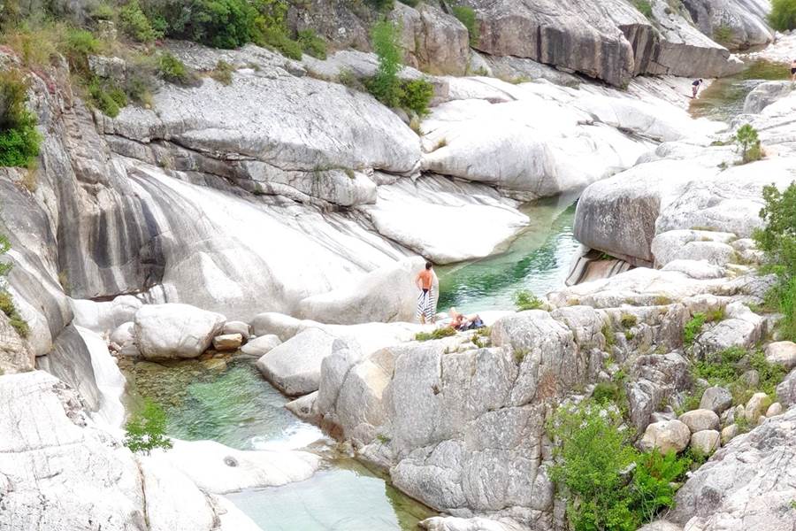 Piscine naturelle du Cavu